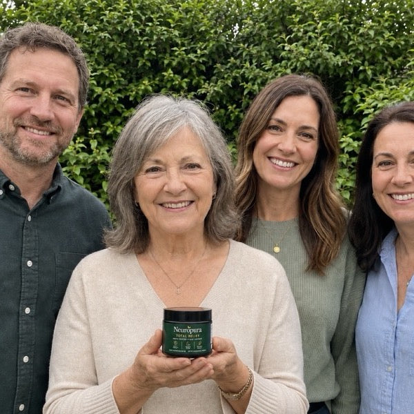 Maria, founder of Neuropura, with her family